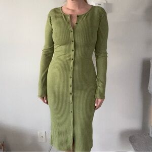 Zara green ribbed dress with buttons